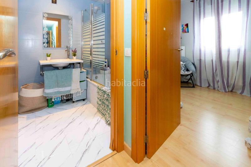 Foto f60a2f4c-9bd2-447d-b61c-02ac8e3eb77a. Duplex con parcheggio in Carretera de Sevilla - Los Montitos Badajoz