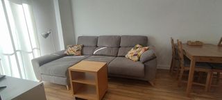 Location Appartement à Casco Antiguo. Apartamento seminuevo con garaje incluido!!!