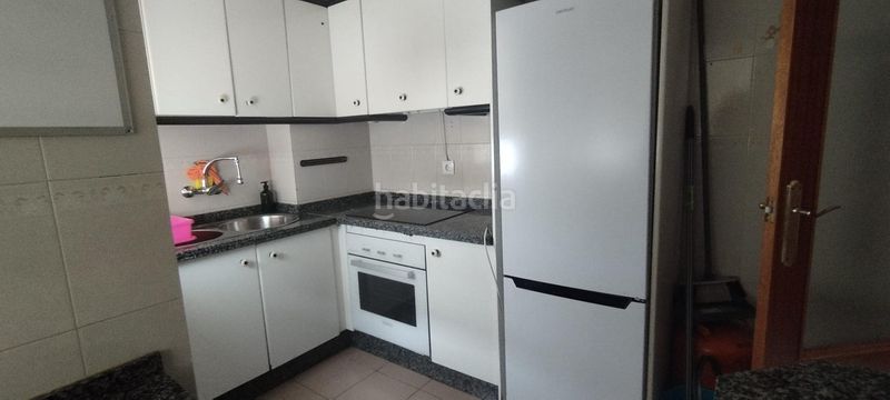 Foto e745165c-d3ed-415b-8d55-a1569e09f17b. Apartament amb aparcament a Maria Auxiliadora - Barriada de Llera Badajoz