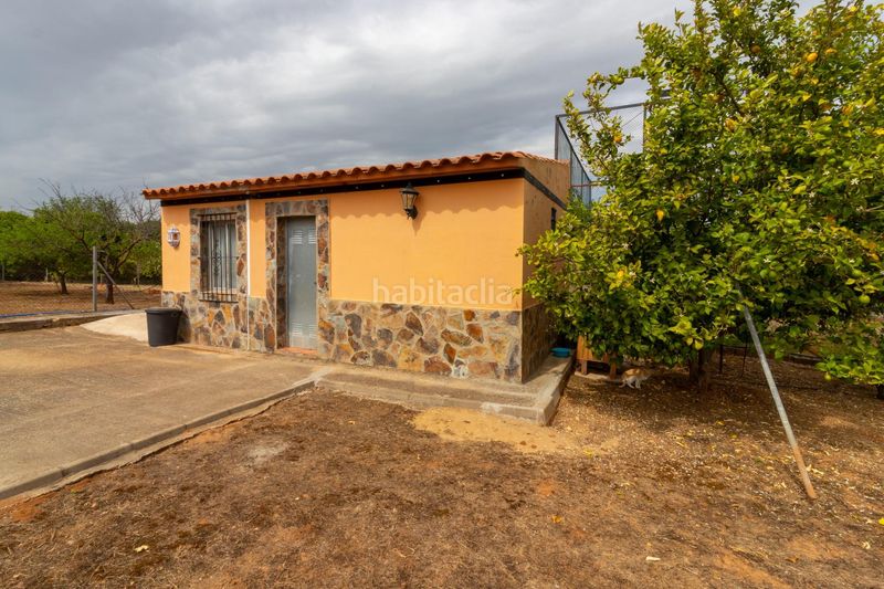 Foto a5d256a6-5e1a-4e78-ac6b-5c95e46d5886. Casa a avenida avenida campomanes 37 a Dehesilla de Calamón - Campomanes Badajoz