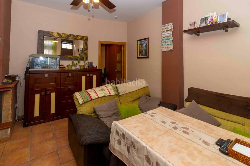 Foto 285d7bbe-9ee2-4cbf-be76-f01ad3d5d58b. Casa amb aparcament a Carretera de Sevilla - Los Montitos Badajoz