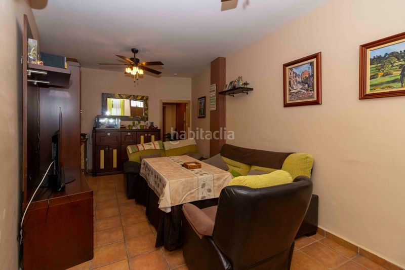 Foto d4c78d8d-2962-4396-8659-273a2931d00f. Casa amb aparcament a Carretera de Sevilla - Los Montitos Badajoz