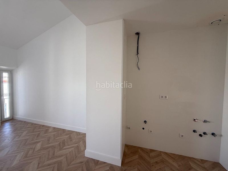 Foto f9c4c28c-3878-427a-a658-acecf2ead729. Apartamento ático de 1 dormitorio totalmente reformado en Badajoz