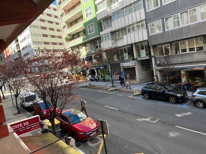 Foto 8efc4bf0-15e3-428f-94ed-f9a1301e27d2. Local comercial en avenida de arteixo 7 venta entreplanta avda arteixo esquina juan florez en Coruña (A)