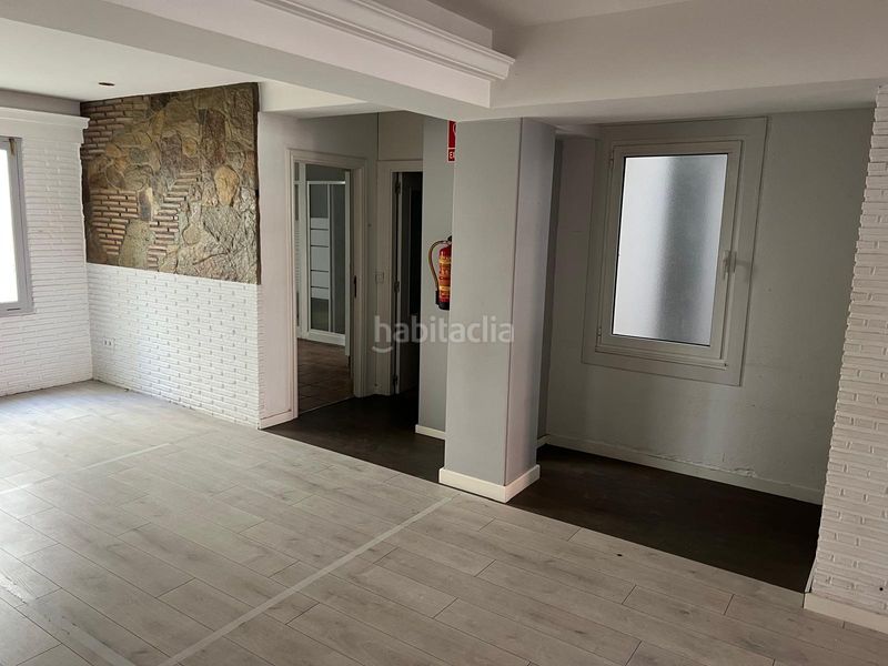 Foto a15c5f3e-8fa4-4f99-97c6-46303934b49e. Local comercial en avenida de arteixo 7 venta entreplanta avda arteixo esquina juan florez en Coruña (A)
