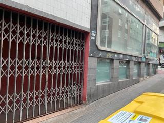 Local commercial en Ra francisco an 18. Venta local comercial francisco aon