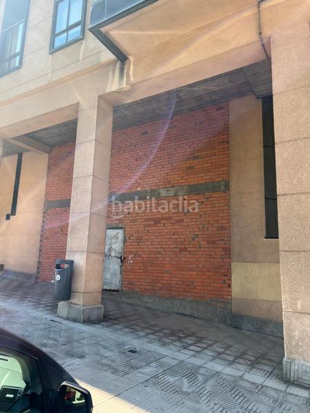 Foto f8201679-9326-4466-bf9d-6a8b53a1a65b. Locale commerciale in Los Rosales Coruña (A)