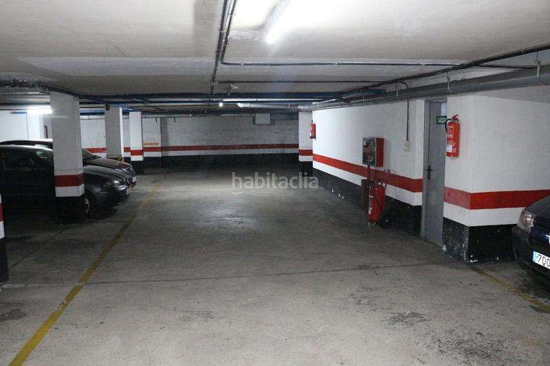 Foto cbabd707-d138-4dcd-a43f-d8dc7fd0668c. Parking coche en calle diderot 19 en Santa Catalina - Canteras Palmas de Gran Canaria (Las)