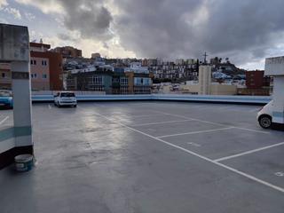 Aparcament cotxe a Calle pamochamoso 50