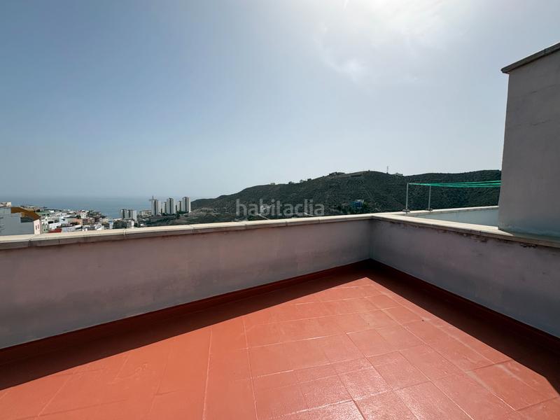 Foto e91fc79e-ad6d-45f8-ae6d-2956802b9c06. Piso en calle hoya del rosario 132 en San Cristóbal - Playa de la Laja Palmas de Gran Canaria (Las)
