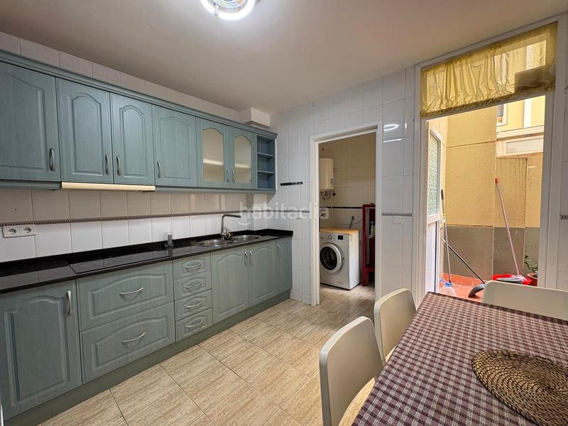 Foto 9bca2630-83d6-42d5-b40b-f23427fc1692. Flat in calle pintor miró mainou 17 in Tamaraceite Palmas de Gran Canaria (Las)