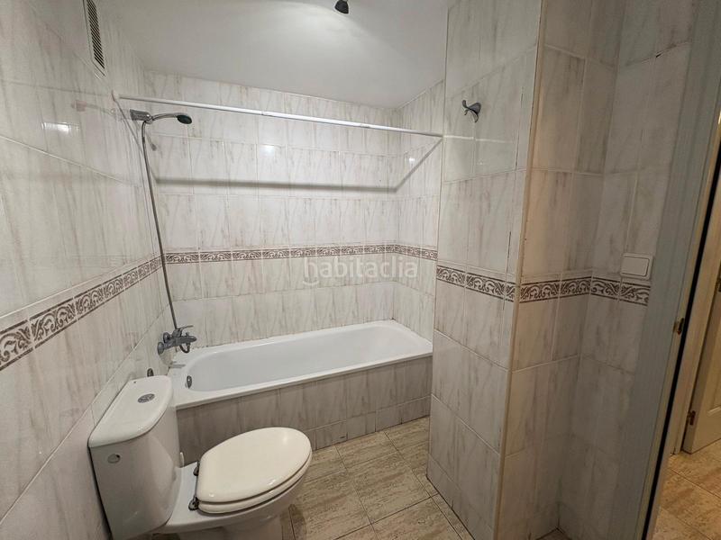 Foto a2535220-0d0a-48f2-b7f0-1a57c890d664. Flat in calle pintor miró mainou 17 in Tamaraceite Palmas de Gran Canaria (Las)