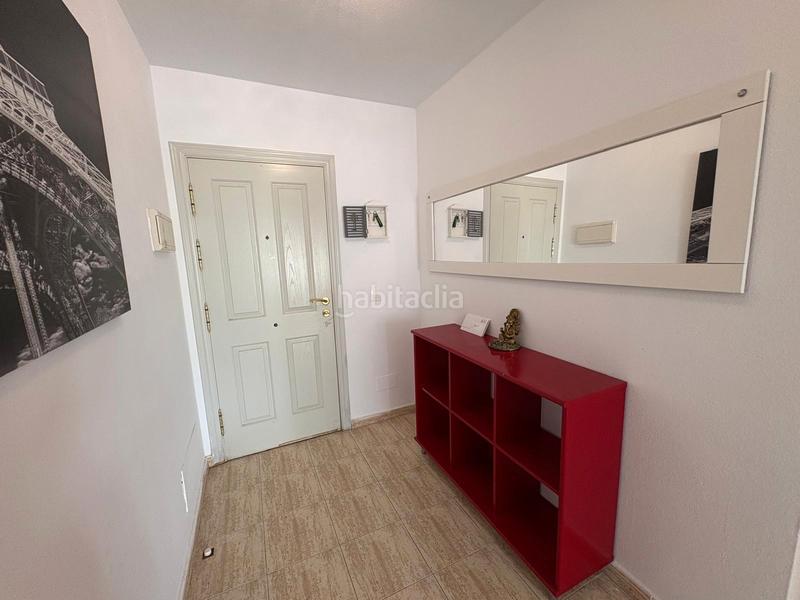 Foto f6edc3ad-7934-4fbb-adee-596fe75be398. Piso en calle pintor miró mainou 17 en Tamaraceite Palmas de Gran Canaria (Las)