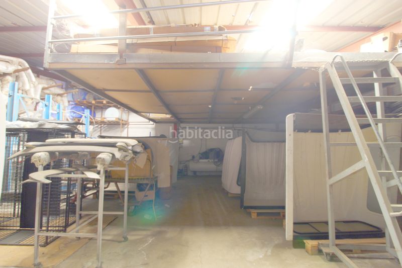 Foto 81a6e728-7afd-4580-8cb6-f0bf6ab4a5d4. Nave industrial en calle el roso 27 en Jinamar Telde