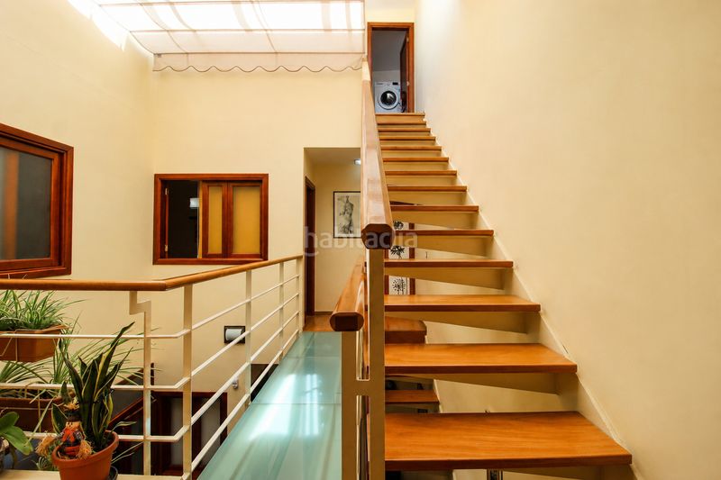 Foto e39eb32b-4953-417e-bec3-a7ff901695af. Casa adossada a calle garajonay 76 a Cruce de Arinaga Agüimes