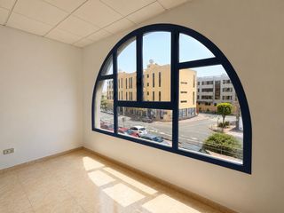 Miete Büro in Calle callejón del castillo 17