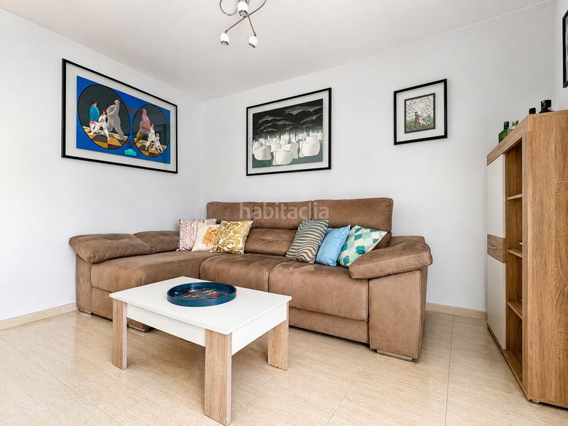 Foto d8e2121c-4d81-4eee-a3bb-887144d4122f. Casa adossada a calle panamá 8 a costa Teguise Teguise