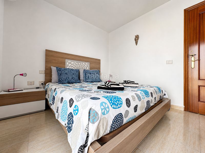 Foto ed9c0fb4-3086-4bd4-968d-47044aabdf37. Casa adossada a calle panamá 8 a costa Teguise Teguise