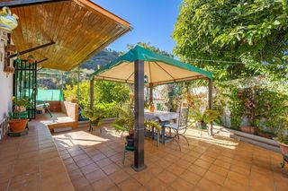 Chalet  Lg cuatro caminos