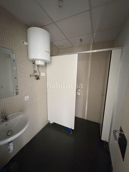 Foto c461d15b-c017-49ba-8943-ced8e8d1ffb4. Affitto ufficio in calle albareda 40 in Santa Catalina - Canteras Palmas de Gran Canaria (Las)