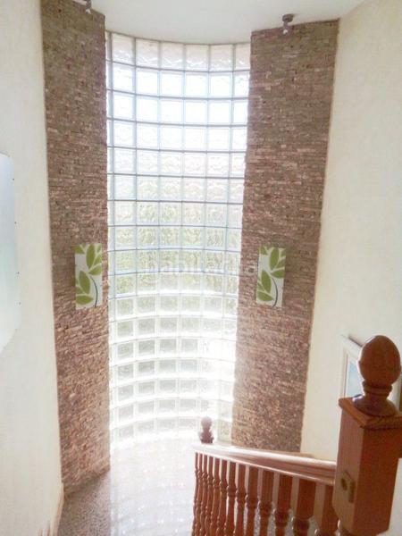 Foto 6b0cd2f8-41a2-4080-9ae2-51e55b422a03. Xalet amb calefacció piscina a Valdepeñas