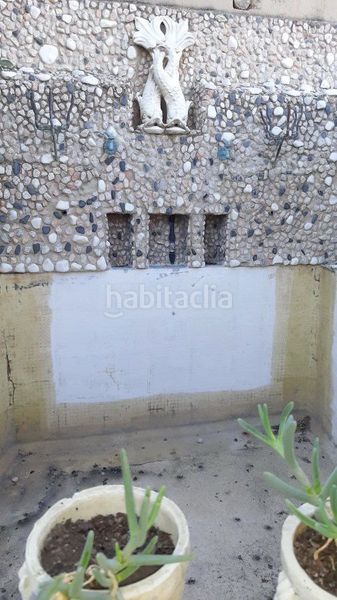 Foto 9e5468b0-dd33-4f4f-9143-94d7b3f5d1a1. Casa amb calefacció aparcament piscina a Valdepeñas