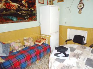 Casa a Cózar. Casa en venta en cozar, 7 dormitorios.