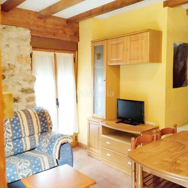 Foto c555d73f-189b-4fb8-88ed-683a7d89e5cd. Masía casa rural en venta en poo, 8 dormitorios. en Cabrales