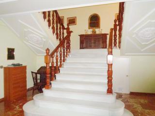 Haus in Valdepeñas. Casa en venta en centro, 4 dormitorios.