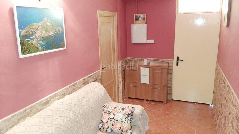 Foto 07cd4374-99e9-4480-9d54-b24951d86aea. Chalet  en venta en periferia, 3 dormitorios. en Valdepeñas