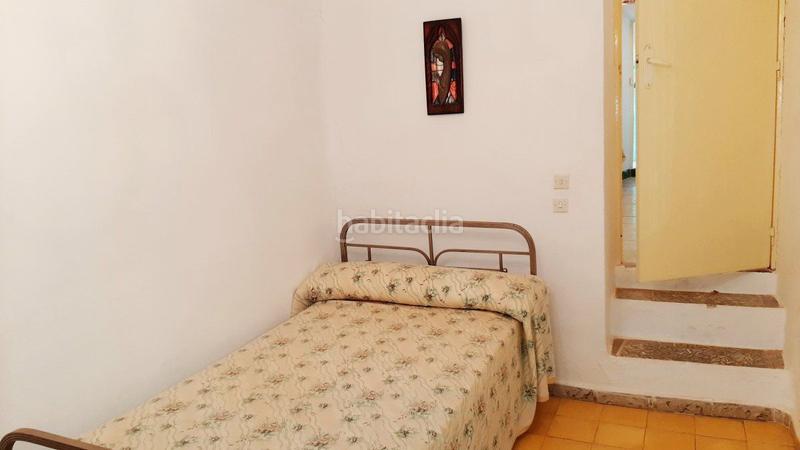 Foto 5602cfaa-211d-4fd5-9301-e8a05fde5230. Chalet  en venta en periferia, 3 dormitorios. en Valdepeñas