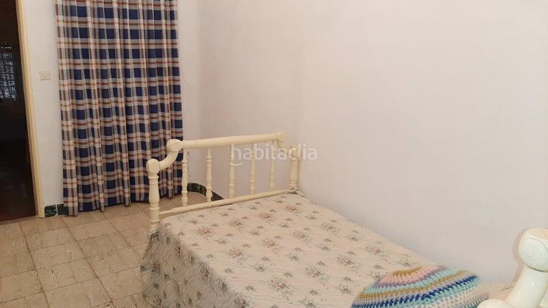 Foto c1e906bf-35d9-4c09-868c-32cceaf64ce8. Chalet  en venta en periferia, 3 dormitorios. en Valdepeñas