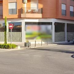 Affitto Locale commerciale in Valdepeñas. Local com. en alquiler en canal.