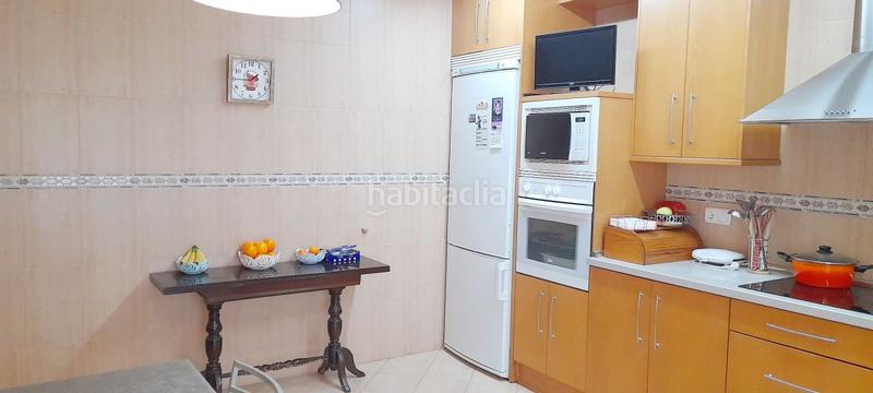 Foto 0df5f0f6-b7fb-4623-a264-a66a4b34abcc. Chalet  en venta en subcentro, 4 dormitorios. en Valdepeñas