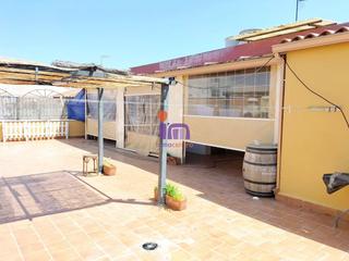 Casa en Valdepeas. Casa en venta en auditorio, 3 dormitorios.