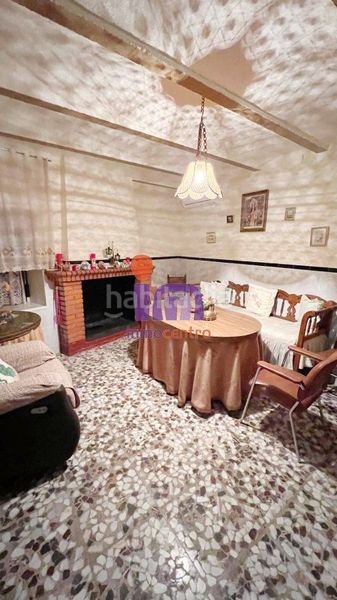 Foto 9d9ef255-9d91-443d-a8fb-d167c5509d2e. Casa a Alcubillas