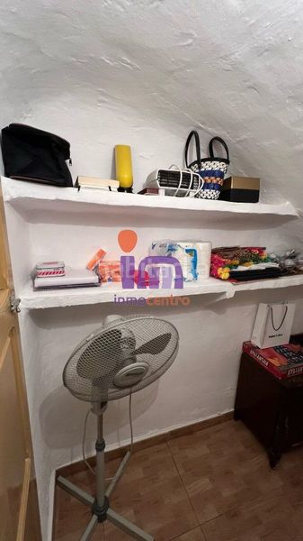 Foto c6df5cc8-d149-4d3c-8fef-e7a8537a1cf7. Casa a Alcubillas