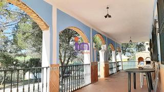 Xalet a Santa Cruz de Mudela. Chalet en venta en las virtudes, 3 dormitorios.
