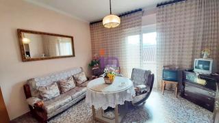 Haus in Valdepeñas. Casa en venta en subcentro, 5 dormitorios.