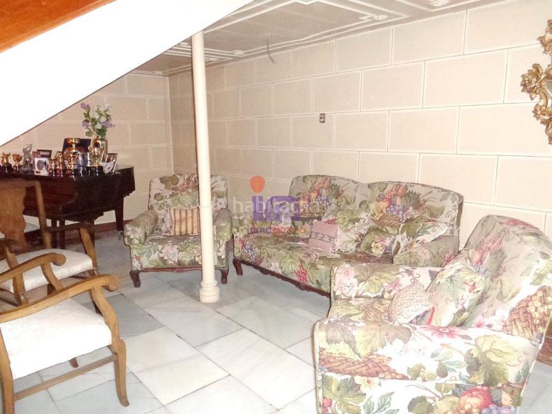 Foto ad2f1f4c-57df-4c86-bb82-87f45d304173. Casa amb calefacció aparcament piscina a Valdepeñas