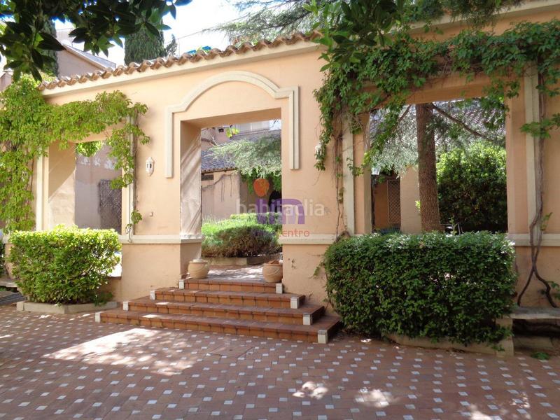 Foto d278db2e-710c-4763-aba5-dfd387cf03e7. Casa amb calefacció aparcament piscina a Valdepeñas