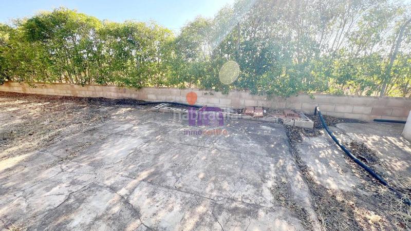 Foto 34134ba3-06e2-410e-b78f-5a36fa3008e7. Chalet  en venta en periferia, 3 dormitorios. en Valdepeñas