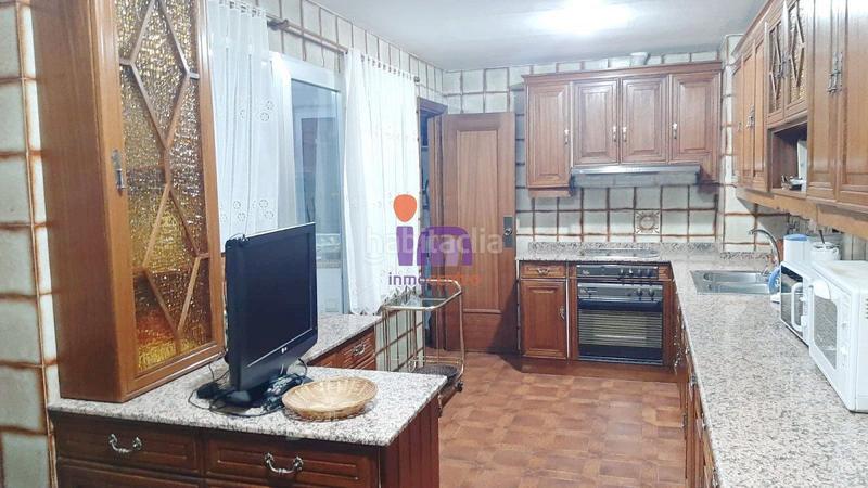 Foto 15632b65-6104-4da8-a8f5-c3de6482b069. Piso  en venta en centro, 3 dormitorios. en Valdepeñas