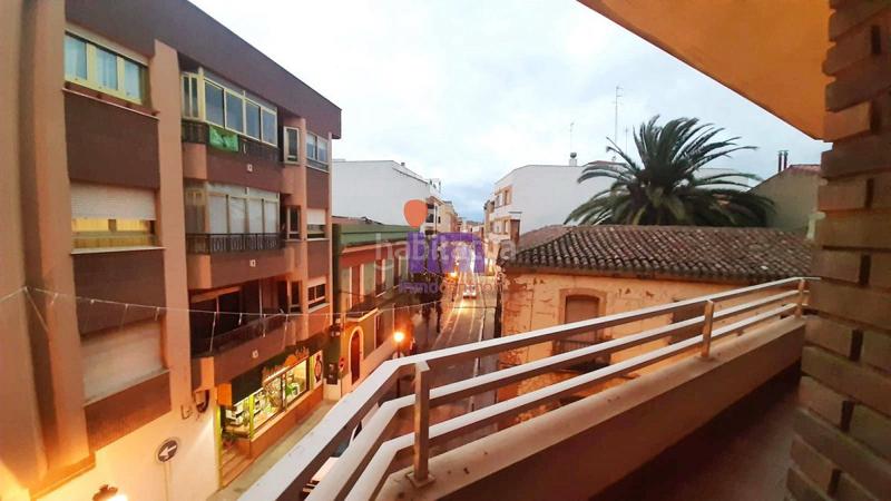 Foto 6c53d620-7bb2-46aa-a5ce-a8e37dbce401. Piso  en venta en centro, 3 dormitorios. en Valdepeñas