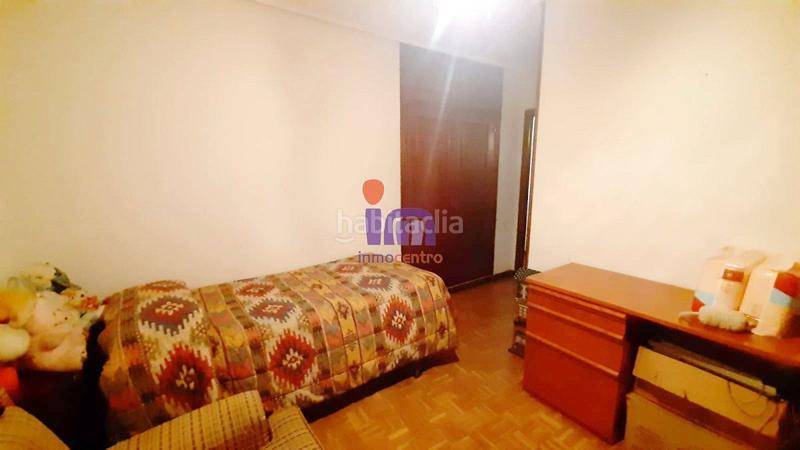 Foto 94ae67e6-a8d7-49ae-82fd-c7a239a4c40a. Piso  en venta en centro, 3 dormitorios. en Valdepeñas