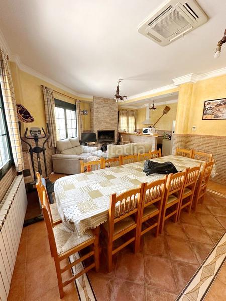 Foto 27582b40-e87e-444c-9bfb-8ca7a58dd866. Casa  en venta en convento, 3 dormitorios. en Valdepeñas