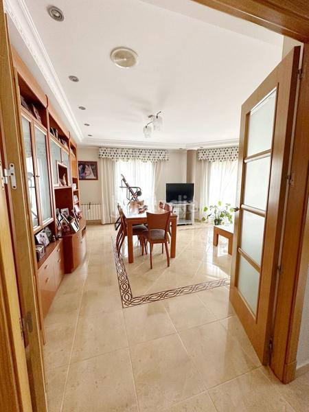 Foto 9d28ee37-7105-4666-811a-76780fc9d7b5. Casa  en venta en convento, 3 dormitorios. en Valdepeñas