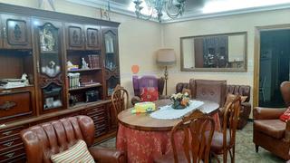 Haus in Valdepeñas. Casa en venta en centro, 4 dormitorios.