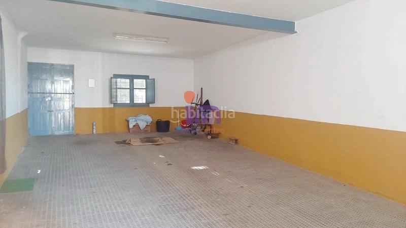 Foto 7b8c507d-5a9f-4b3c-ab06-044409792512. Casa  en venta en subcentro, 8 dormitorios. en Valdepeñas