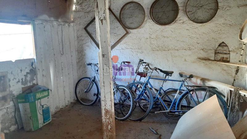 Foto 9633979f-49bd-43a8-8adc-6d10190a127f. Casa  en venta en subcentro, 8 dormitorios. en Valdepeñas